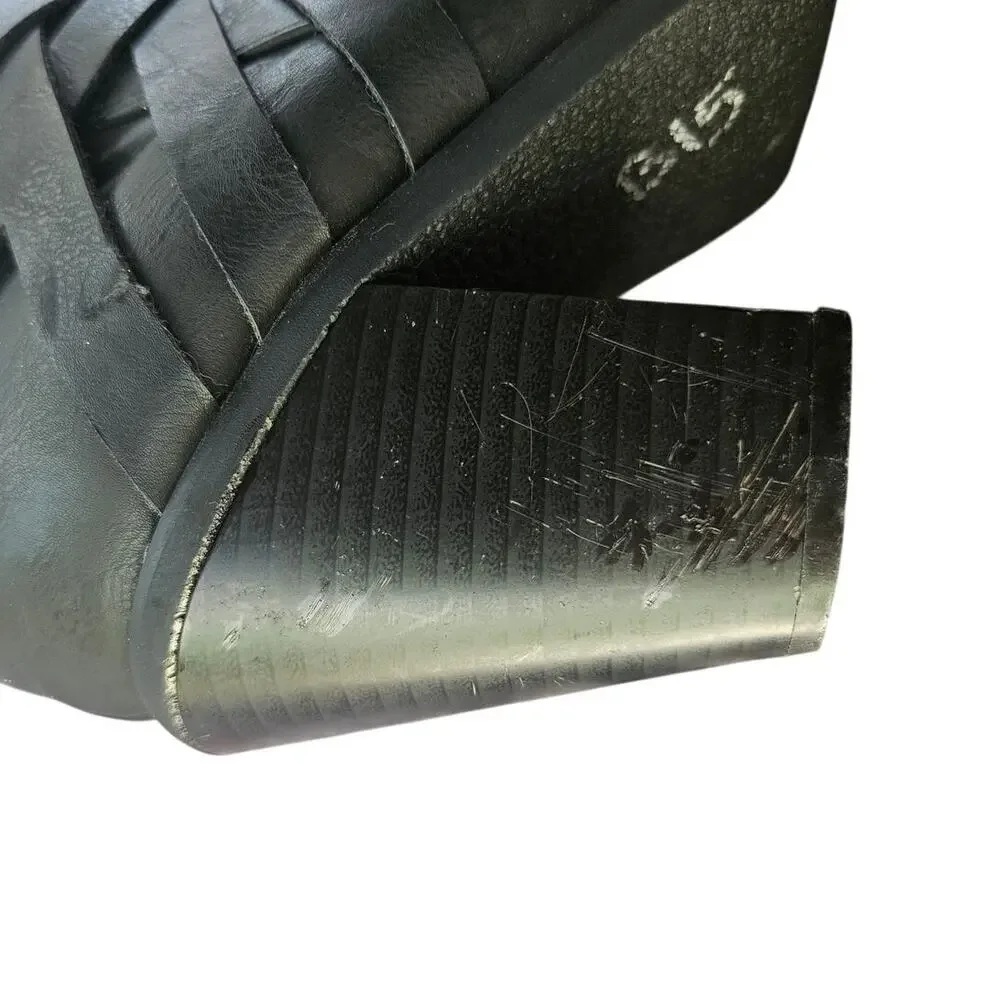 Unbranded discover these
